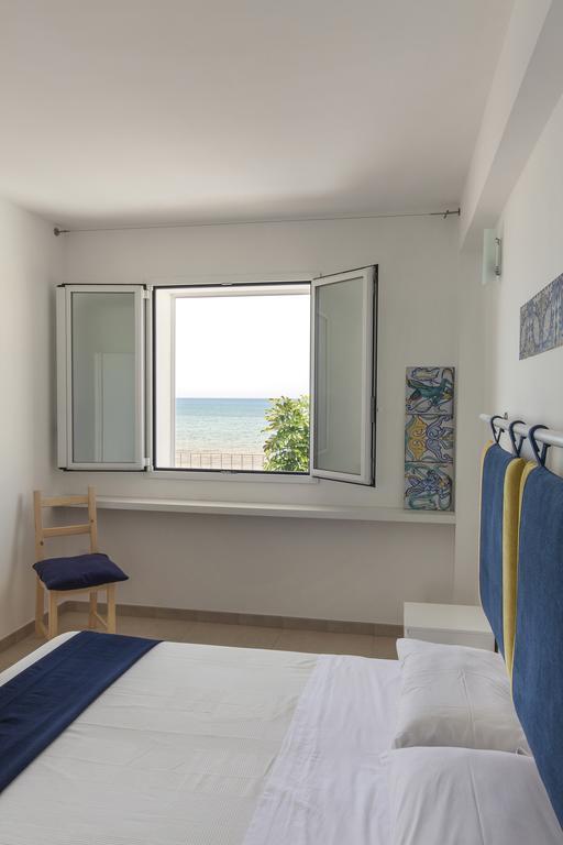 Terrazza Montalbano Villa Punta Secca Bagian luar foto