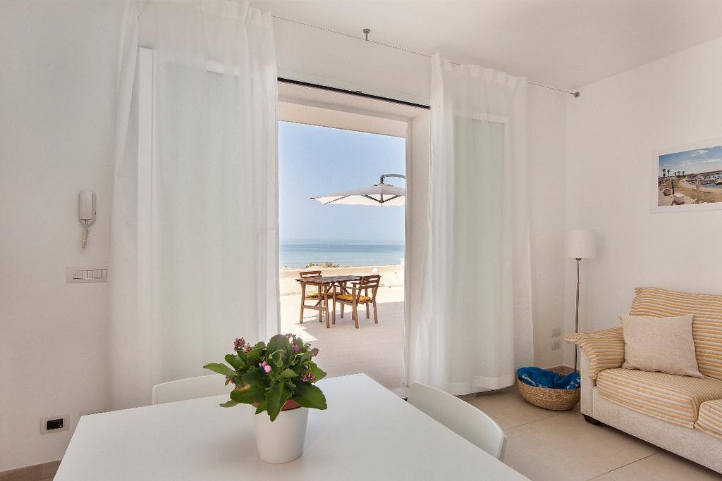 Terrazza Montalbano Villa Punta Secca Bagian luar foto