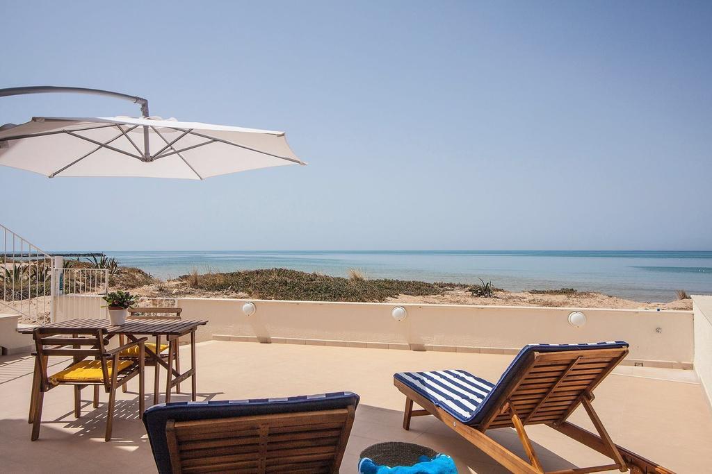 Terrazza Montalbano Villa Punta Secca Bagian luar foto